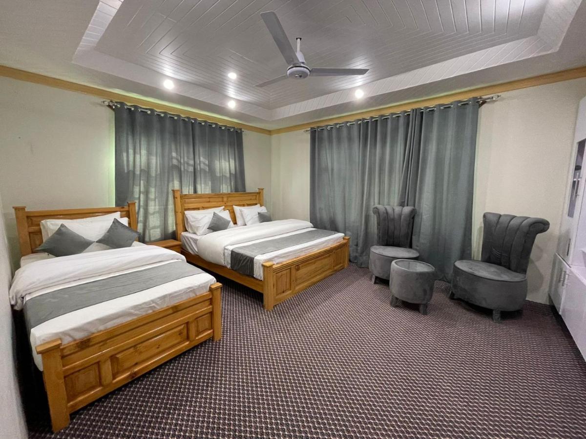 Skardu Saraye Hotel & Resort Екстериор снимка